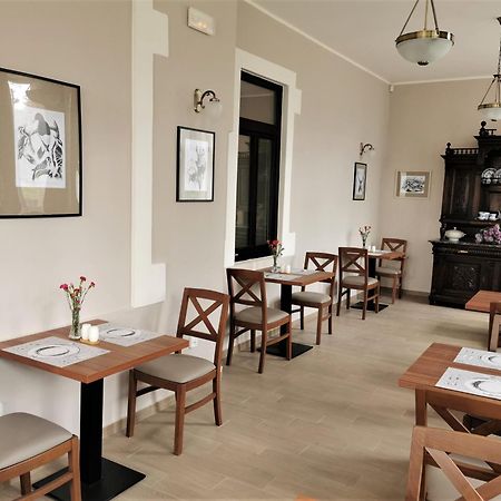 Hotel Svycarsky Dum Sneznik Luaran gambar