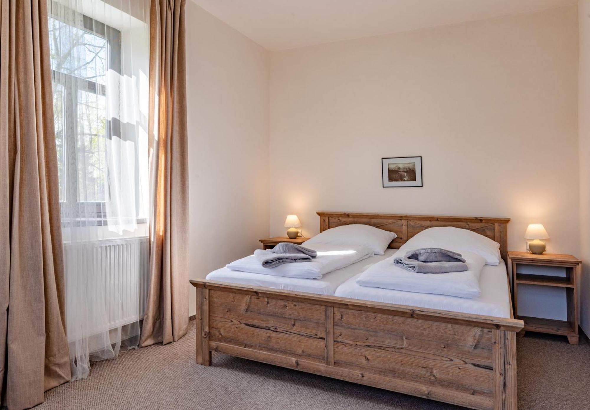 Hotel Svycarsky Dum Sneznik Bilik gambar
