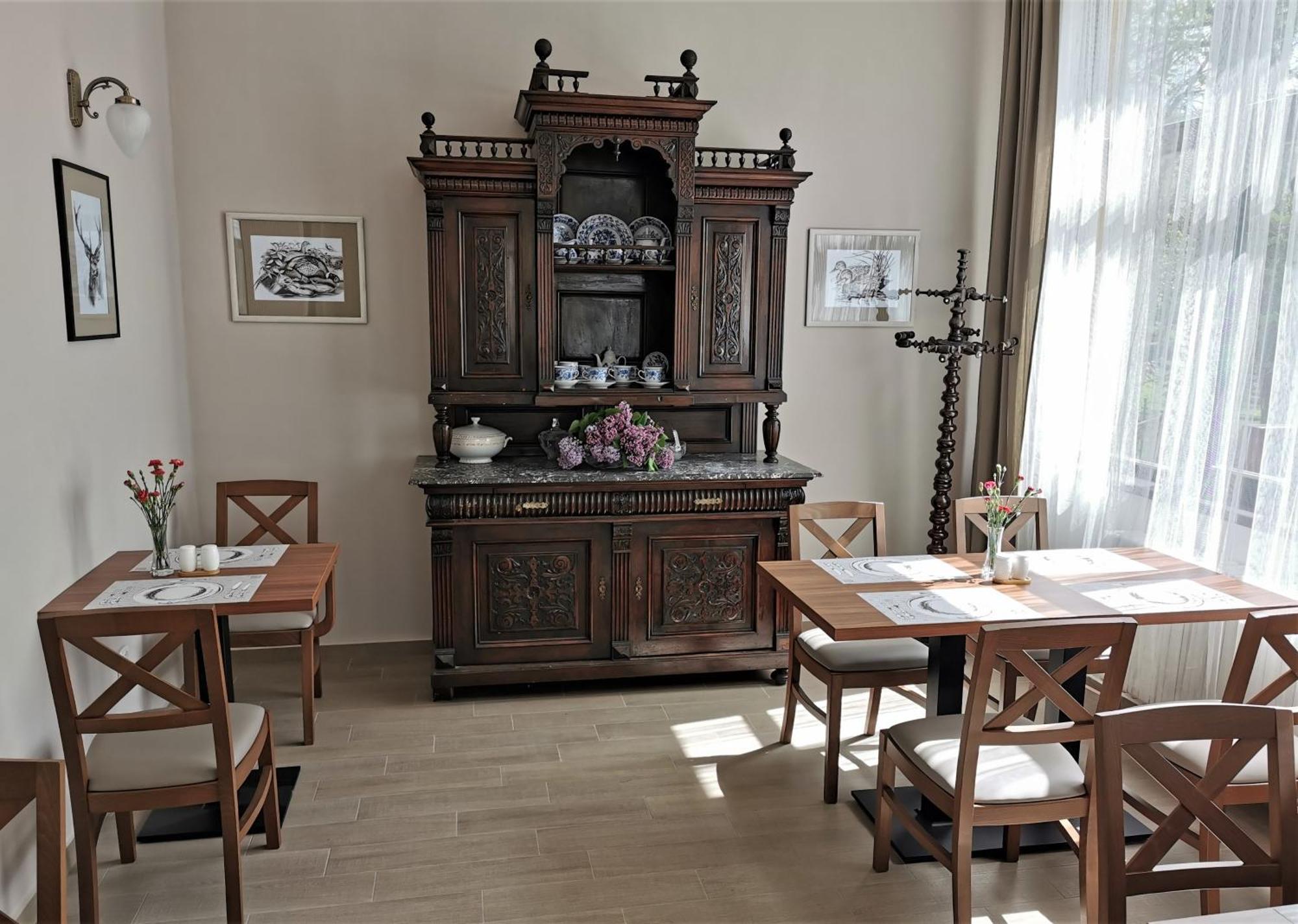 Hotel Svycarsky Dum Sneznik Luaran gambar