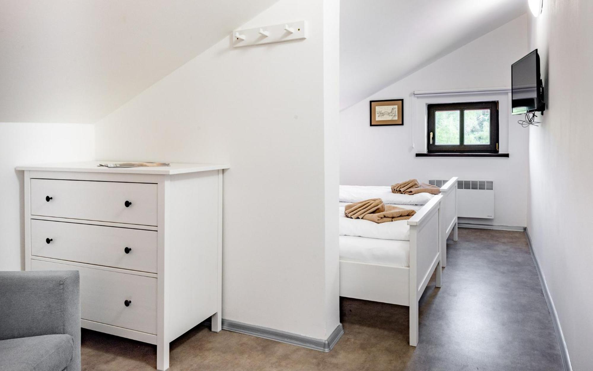 Hotel Svycarsky Dum Sneznik Bilik gambar