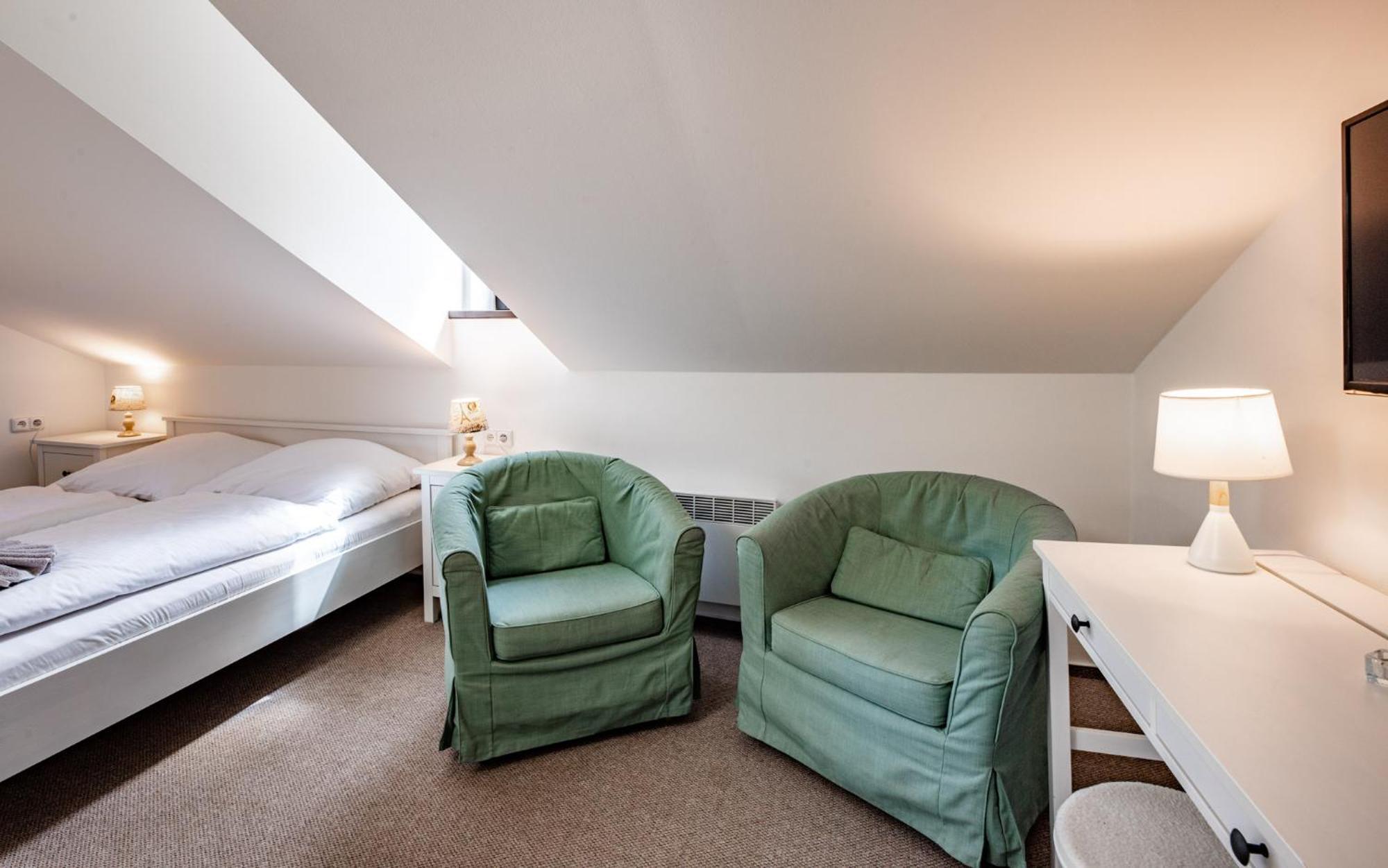 Hotel Svycarsky Dum Sneznik Bilik gambar