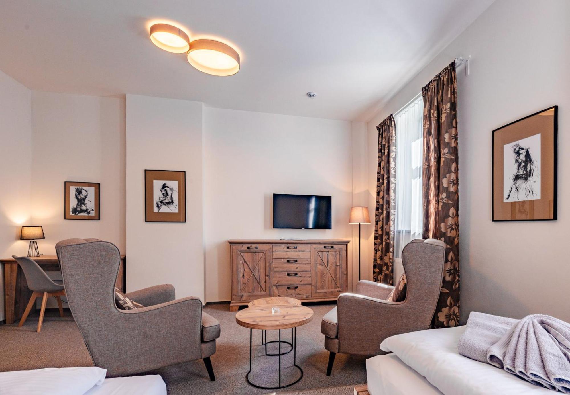 Hotel Svycarsky Dum Sneznik Bilik gambar