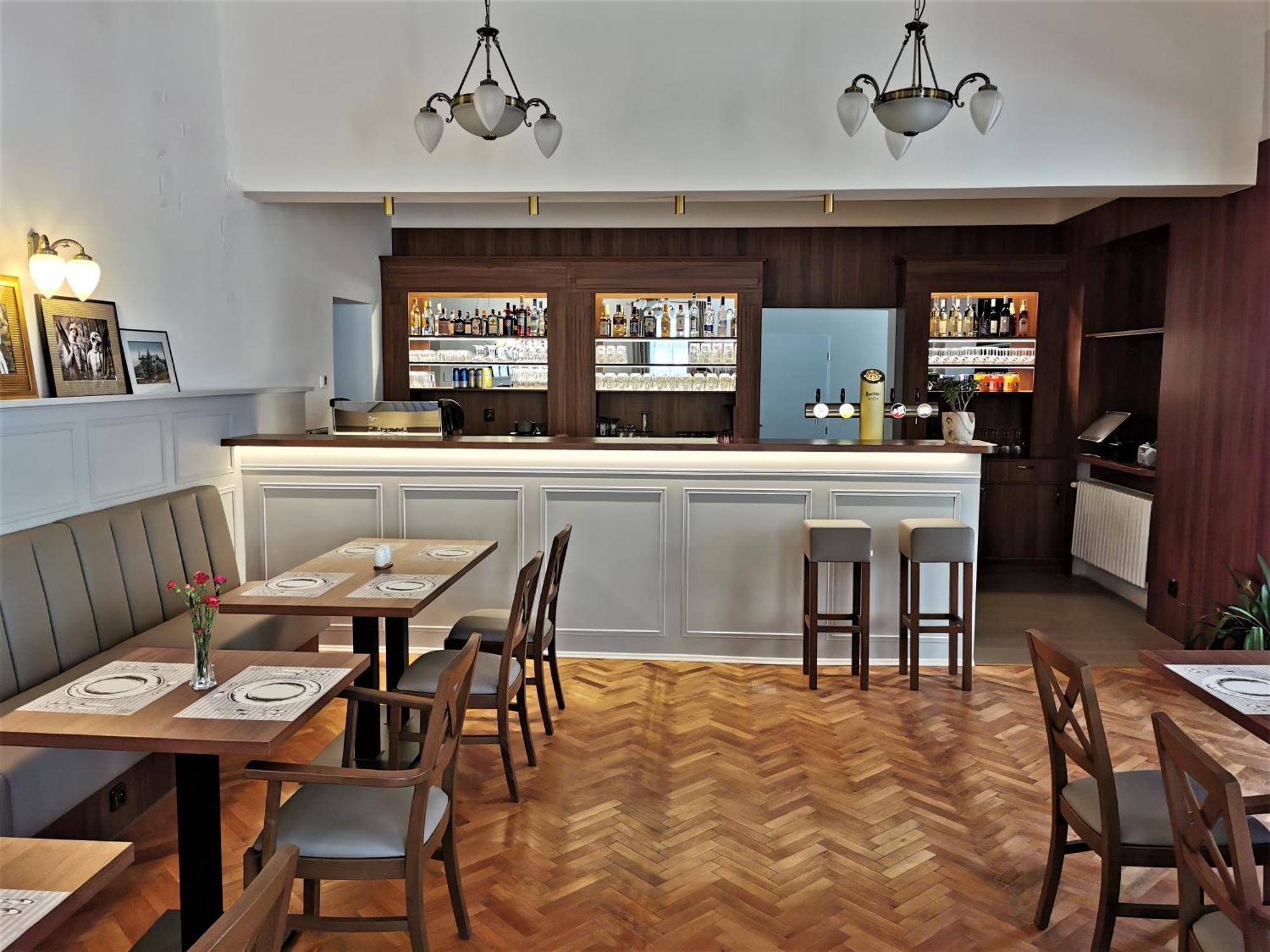 Hotel Svycarsky Dum Sneznik Luaran gambar