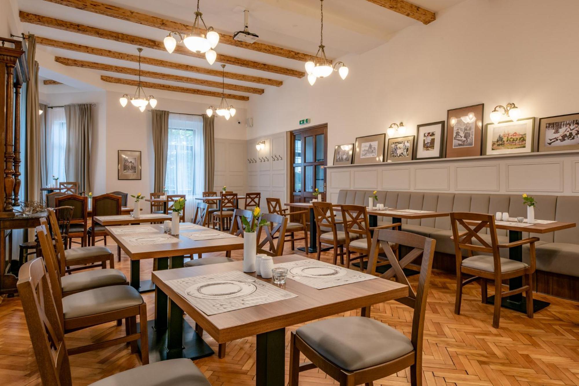 Hotel Svycarsky Dum Sneznik Luaran gambar