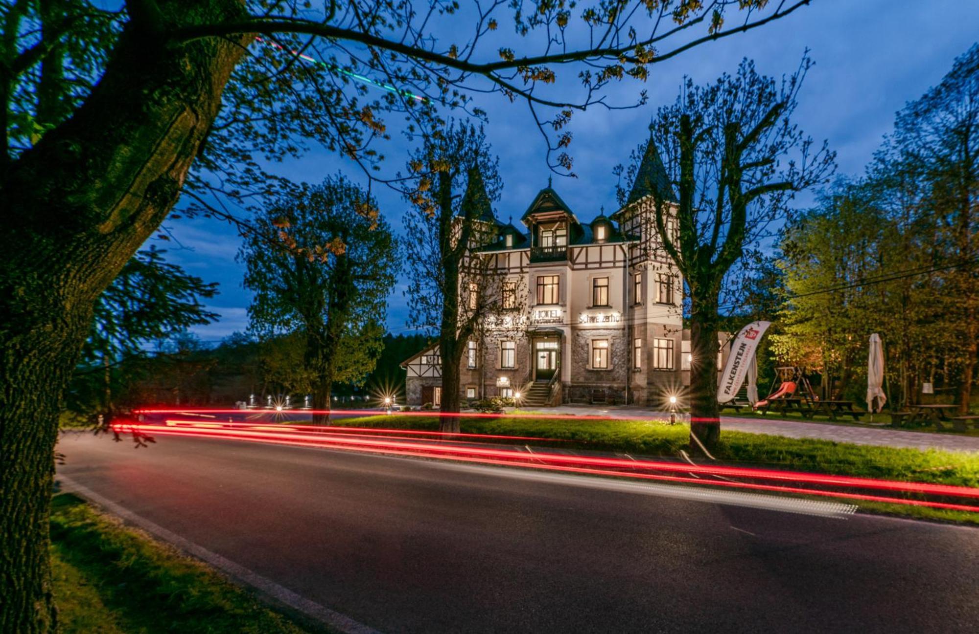 Hotel Svycarsky Dum Sneznik Luaran gambar