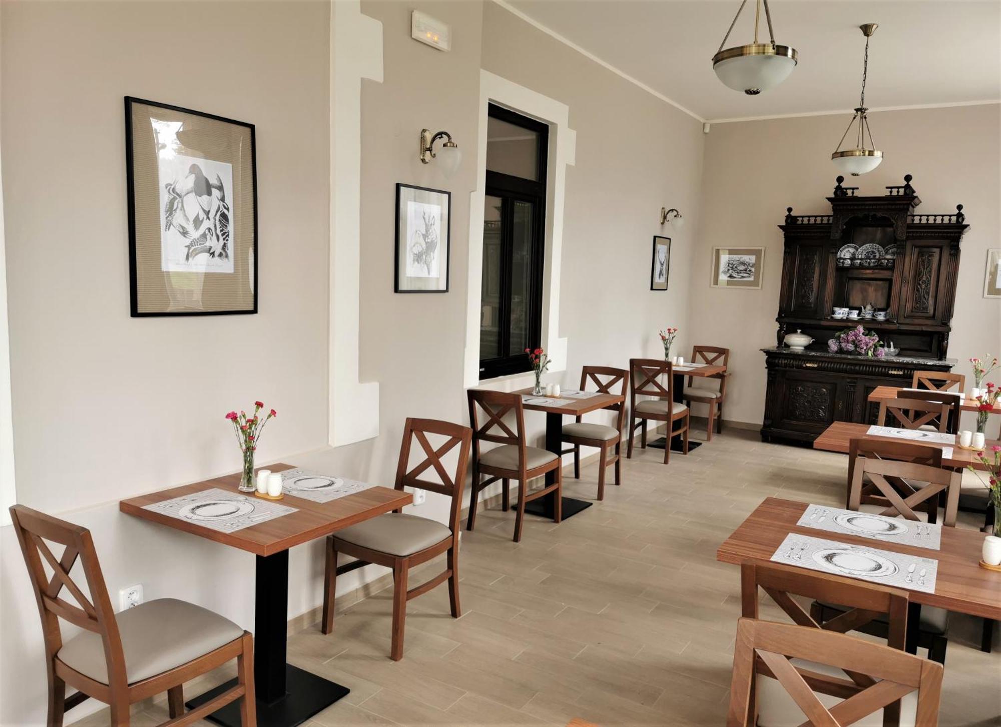 Hotel Svycarsky Dum Sneznik Luaran gambar